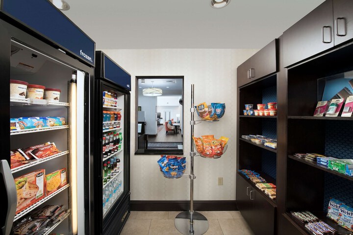 Hampton Inn & Suites Athens-I-65 (Huntsville Area)