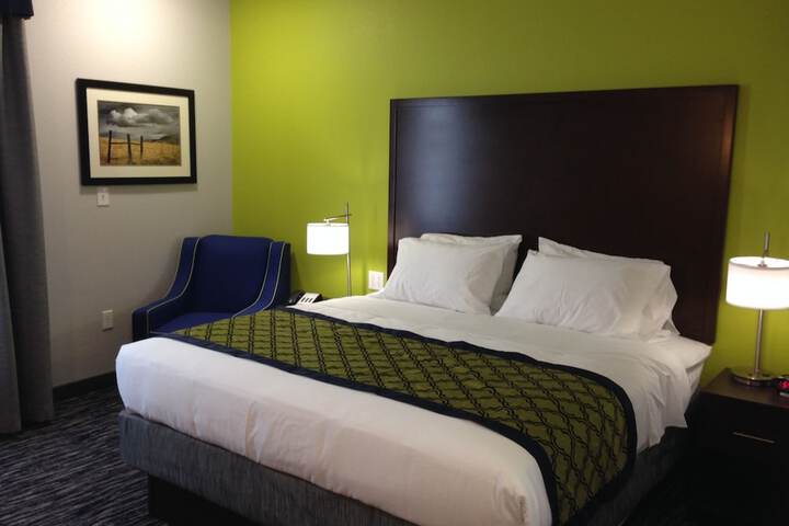 Room 17 of 26