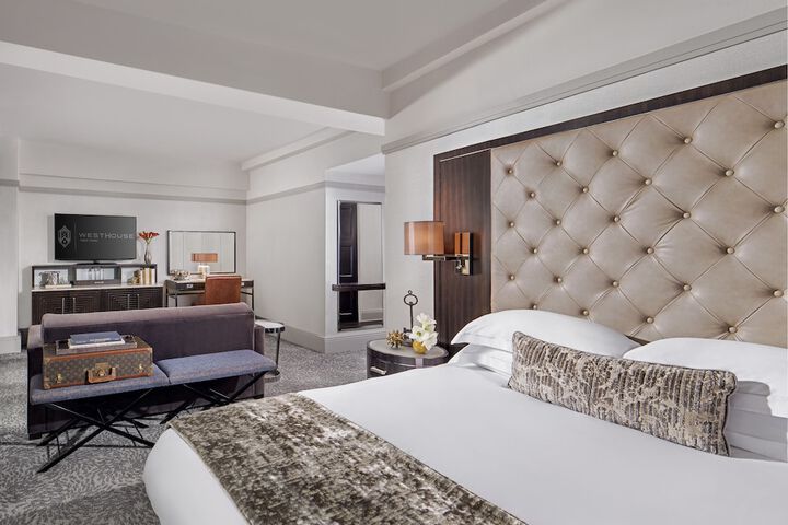 Room 21 of 39