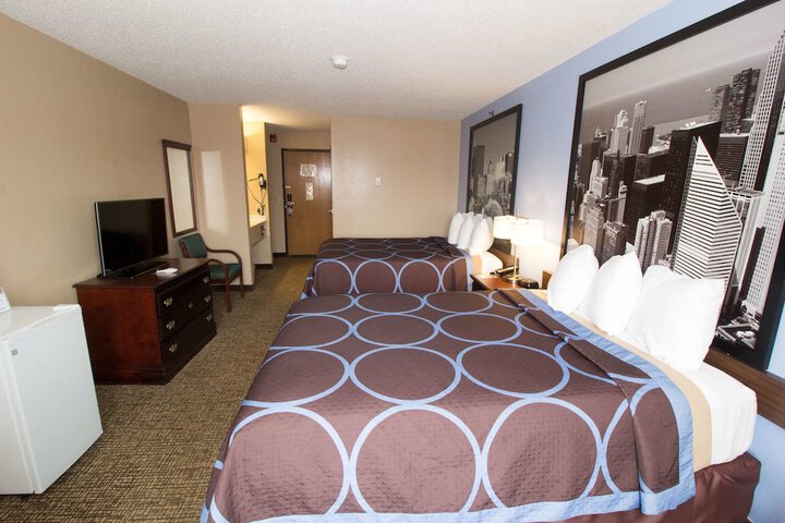 Super 8 by Wyndham Chicago OHare Airport