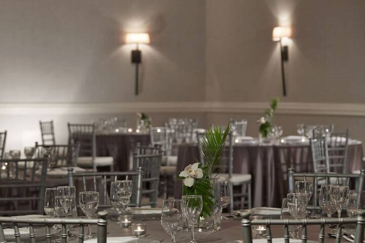 Ballroom/Hall 65 of 68