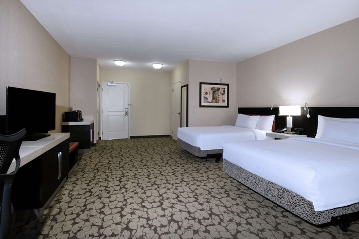 Room 52 of 87