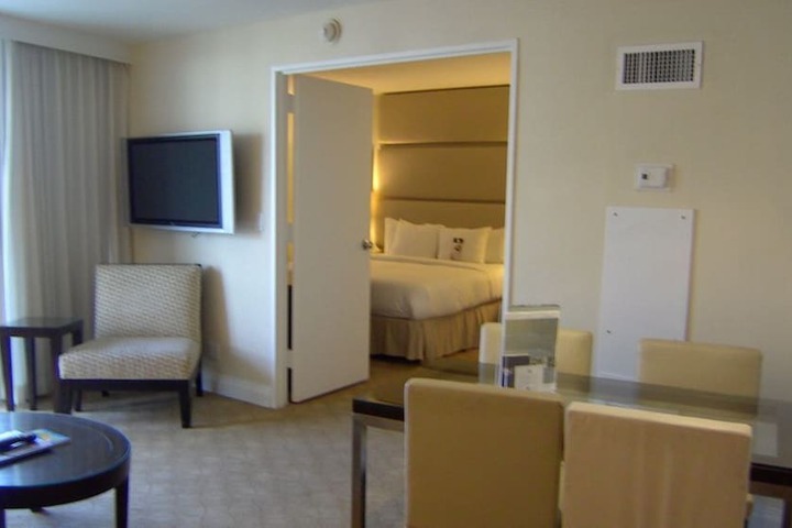 Room 12 of 15