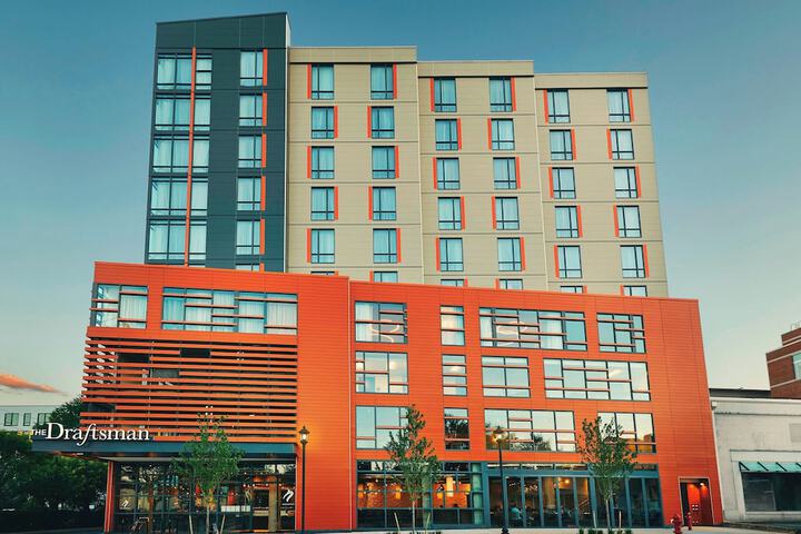 The Draftsman Charlottesville, University, Autograph Collection Hotel