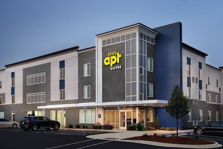 stayAPT Suites San Antonio-Randolph