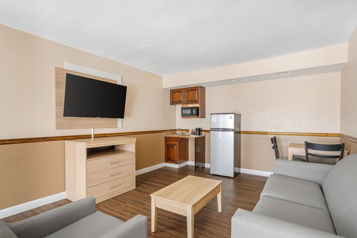 Quality Inn & Suites Conference Center