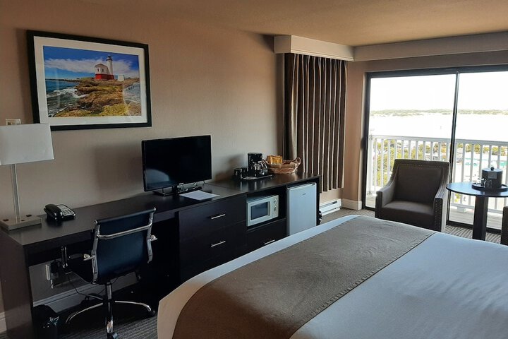 Room 41 of 60