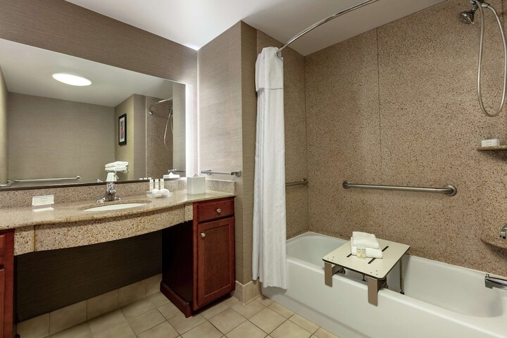 Room 14 of 31