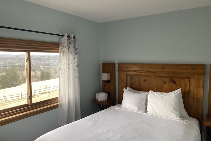 Room 129 of 294
