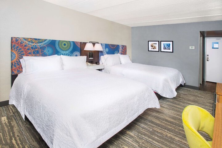 Room 14 of 32