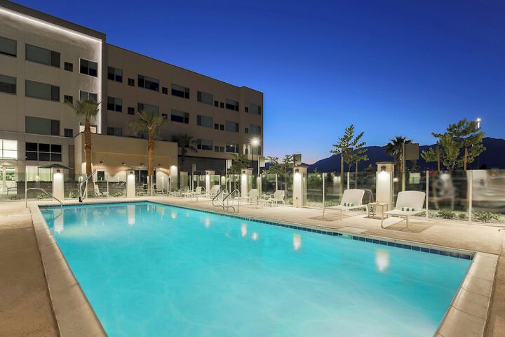 Pool 4 of 40
