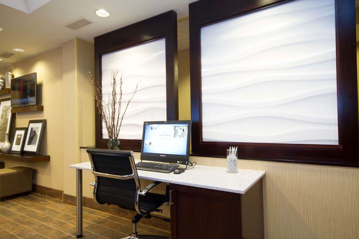 Business Center 33 of 33