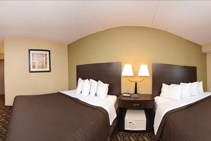 Room 17 of 24