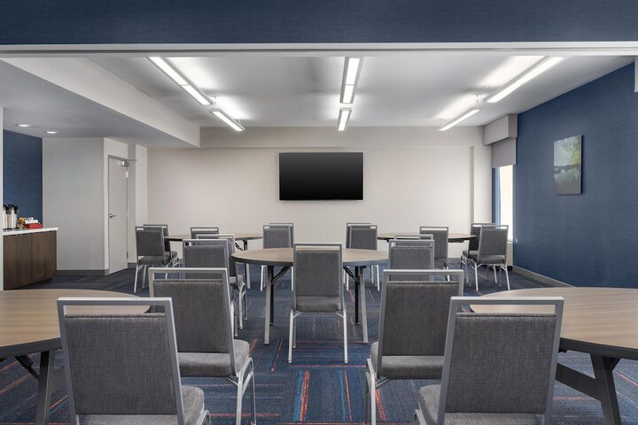 Hampton Inn by Hilton Altoona