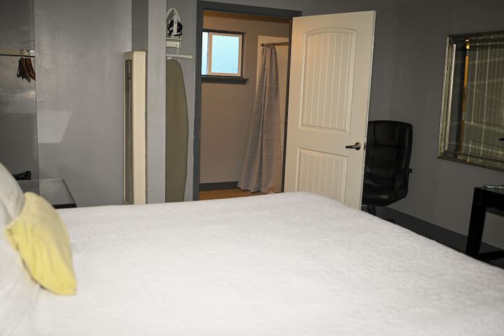 Room 56 of 71