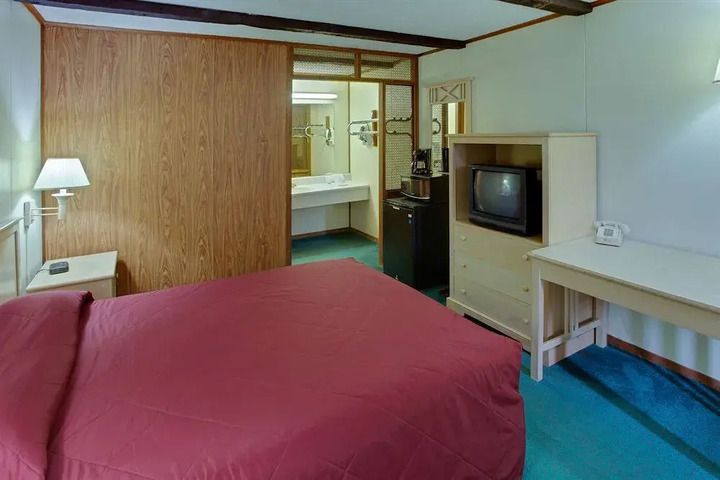 Vienna Wolf Trap Hotel / Tysons Corner