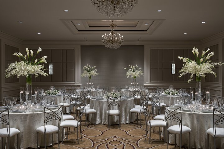 Ballroom/Hall 64 of 82