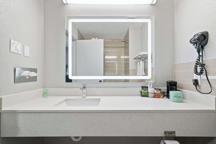 Americas Best Value Inn & Suites Brenham