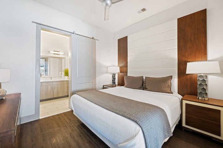 Room 50 of 118