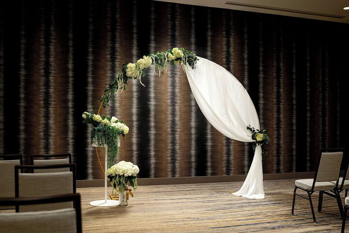 Ballroom/Hall 48 of 53