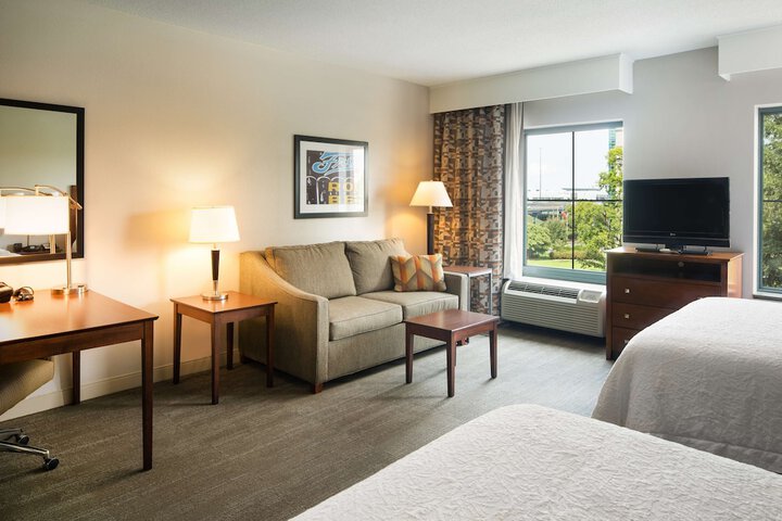 Room 16 of 35