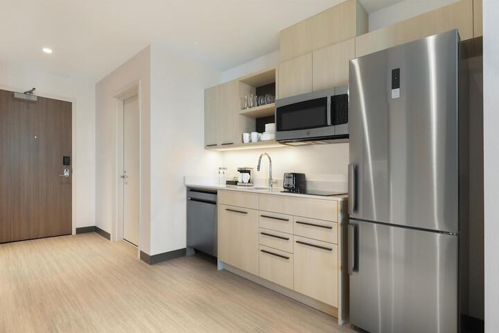 Homewood Suites by Hilton Surrey