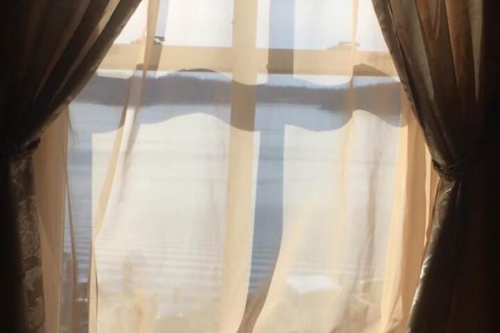 Room 14 of 42