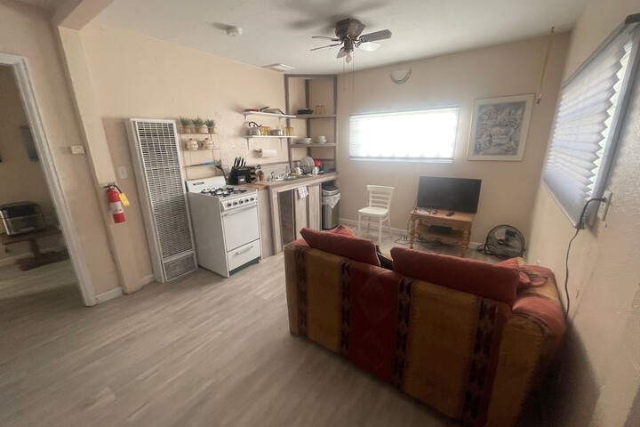 Room 49 of 75