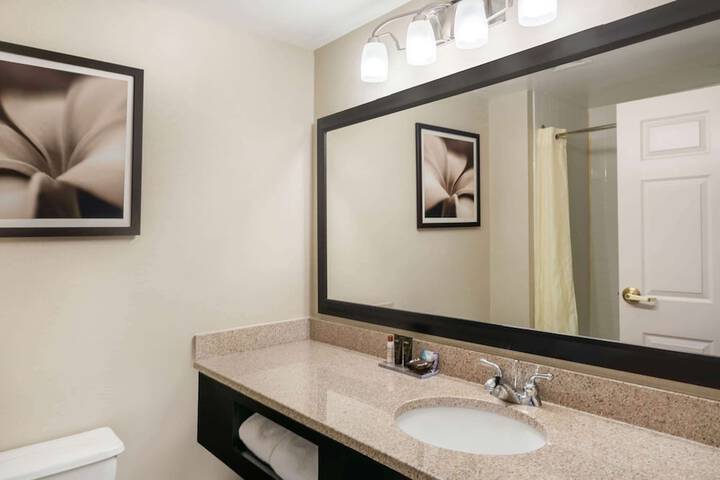 Wingate by Wyndham Lexington