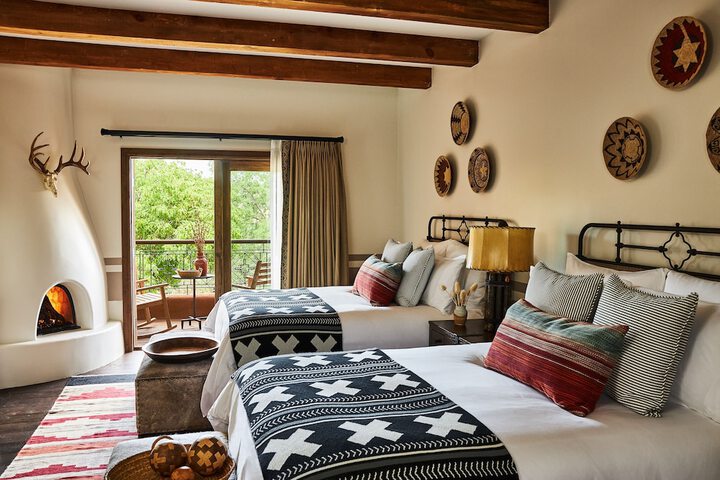 Bishops Lodge Auberge Collection