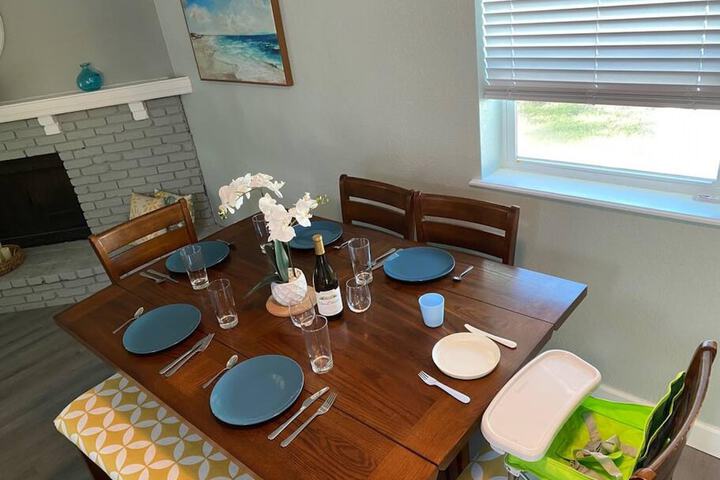 Heated Pool Close to St. Pete Tampa Pet Friendly