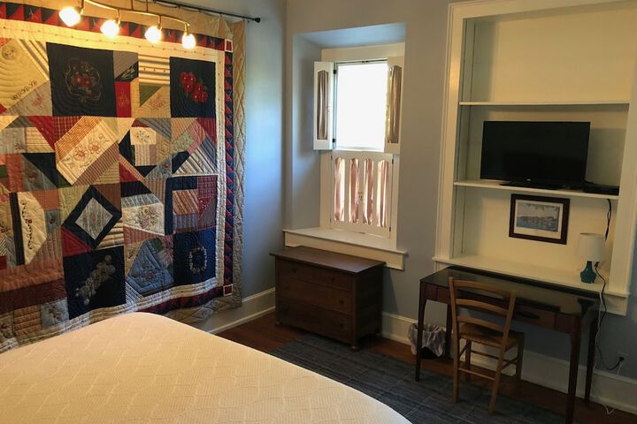 The Elizabethtown Inn