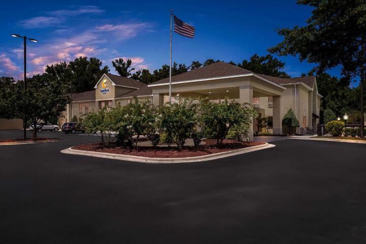 Comfort Inn Clinton