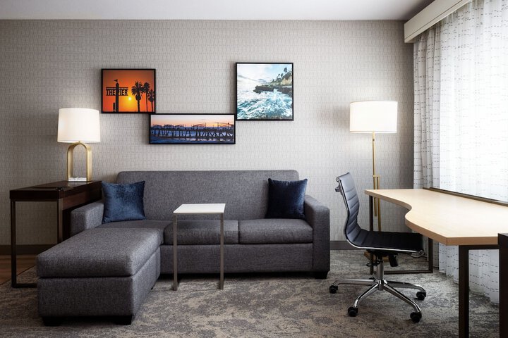 Room 32 of 54