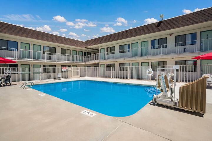 Pool 6 of 36