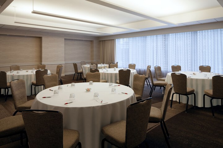 Ballroom/Hall 59 of 68