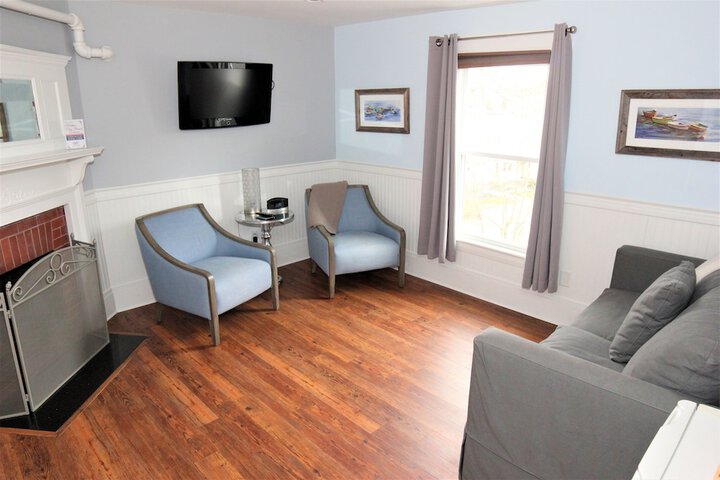 Room 49 of 133