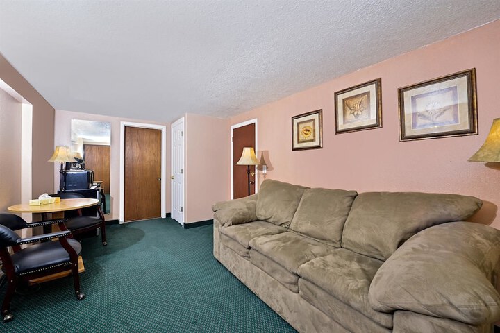Room 55 of 66