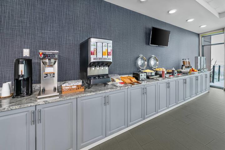 Park Inn by Radisson Edmonton Airport
