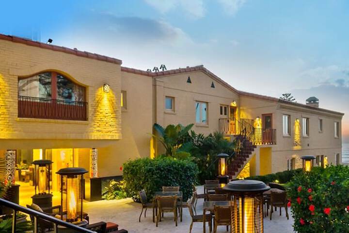 Hotel 3 of 283