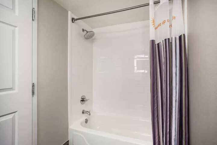 Comfort Inn & Suites Clearwater South - Pinellas Park