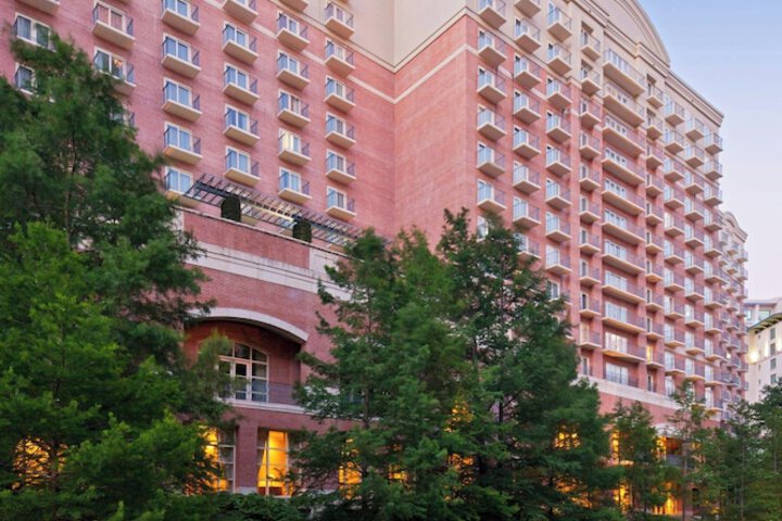 Hotel 4 of 94