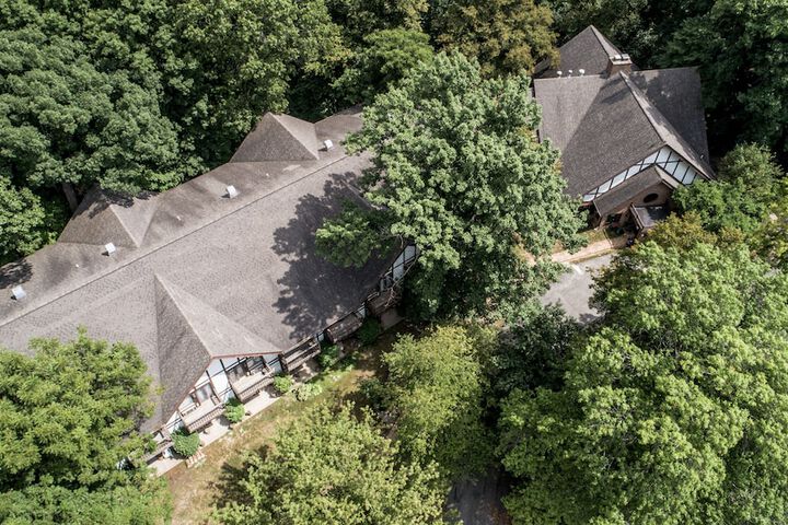 Spring House Inn