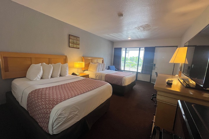 Garden Inn Homestead