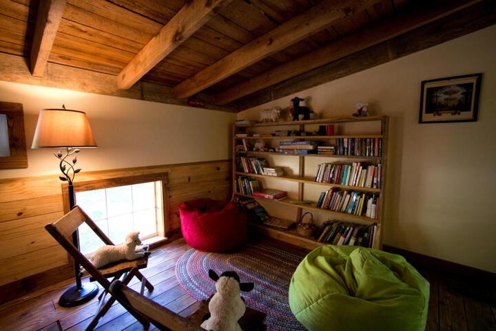 The Bed and Breakfast at Peace Hill Farm