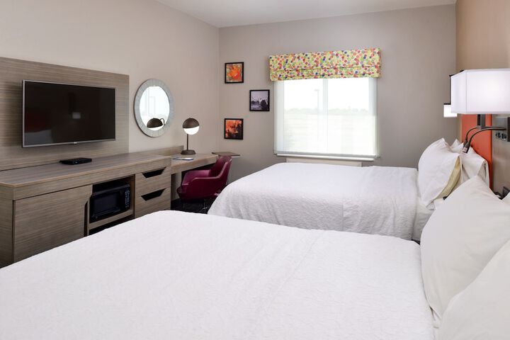 Room 27 of 79
