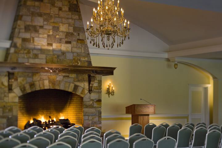 Mountain View Grand Resort & Spa