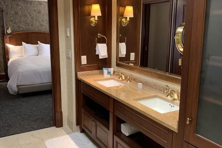 The Towers at Kahler Grand Hotel