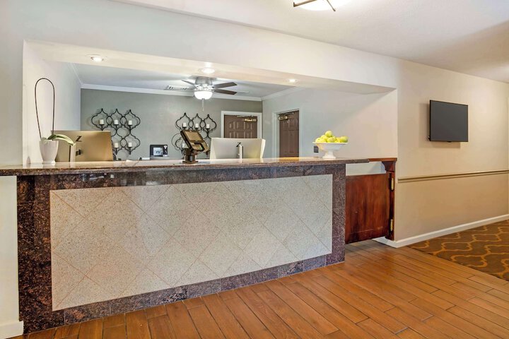 Best Western Clovis Cole