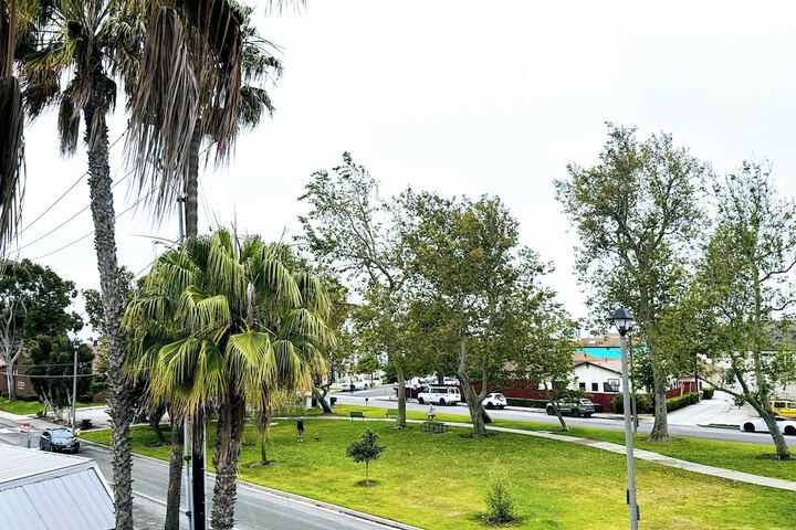 The Pacific Inn